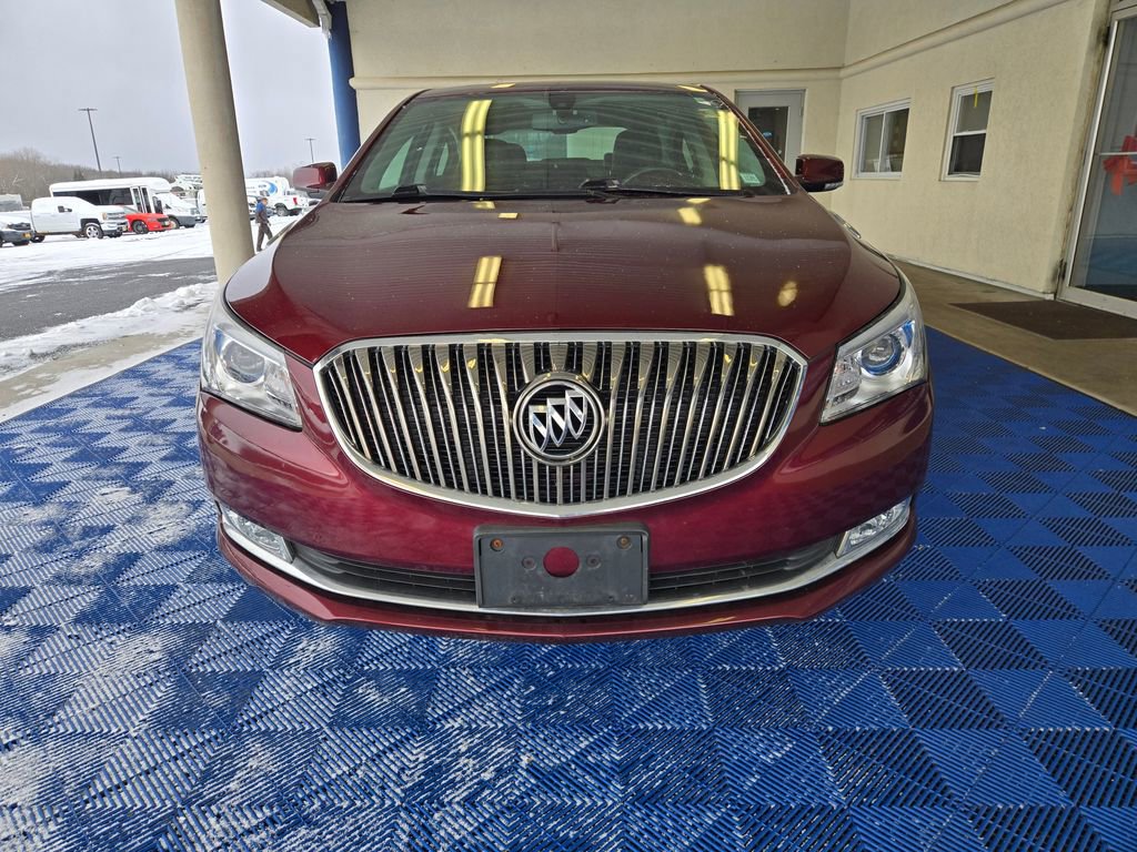 Used 2016 Buick LaCrosse Leather image 2