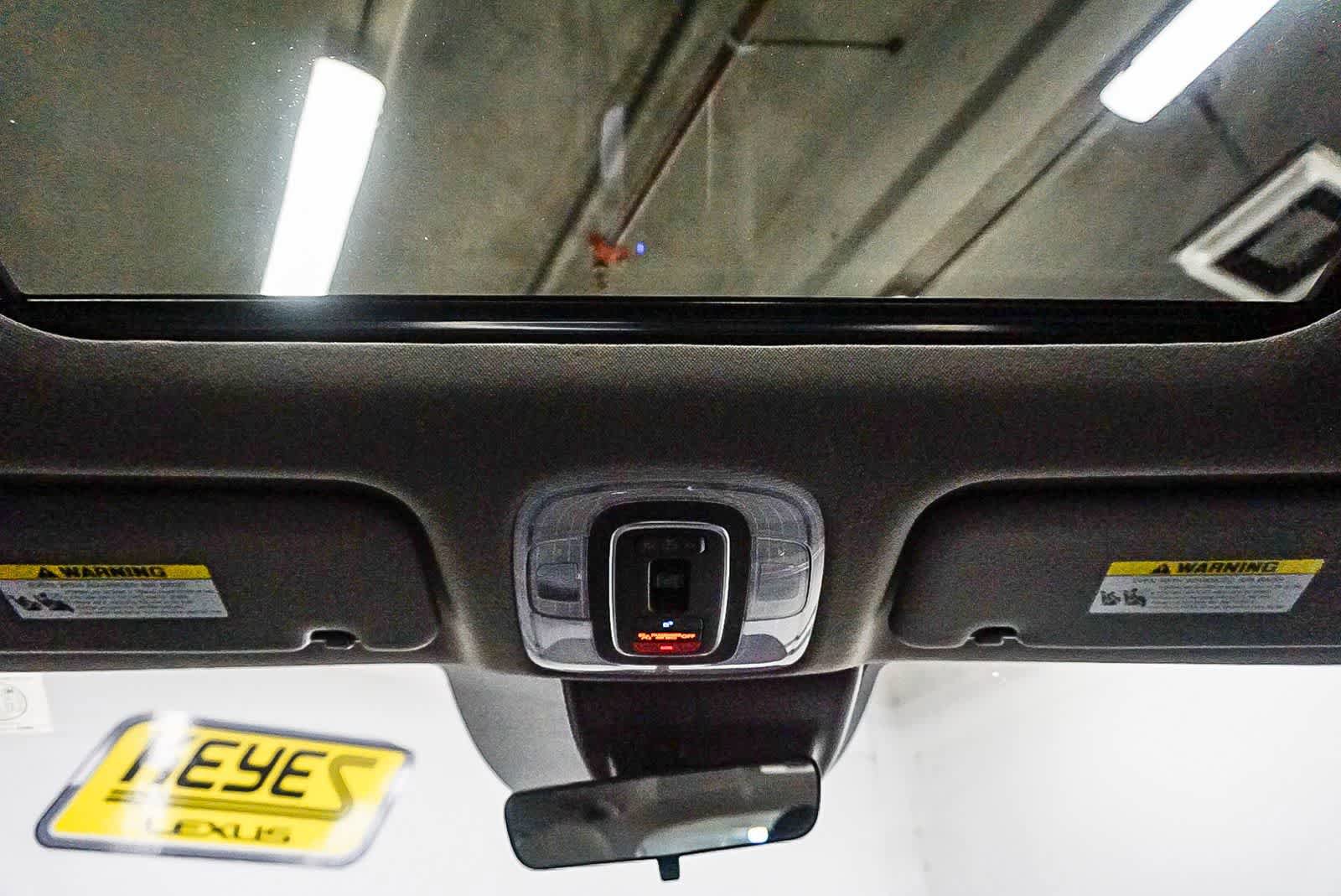 Used 2025 Hyundai Elantra SEL FWD image 12