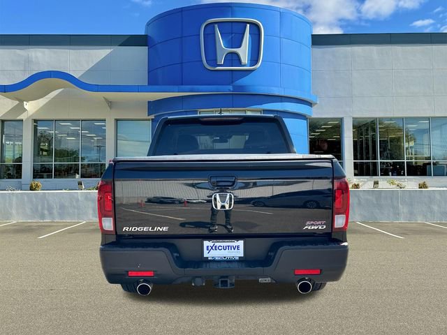 Used 2023 Honda Ridgeline Sport image 3