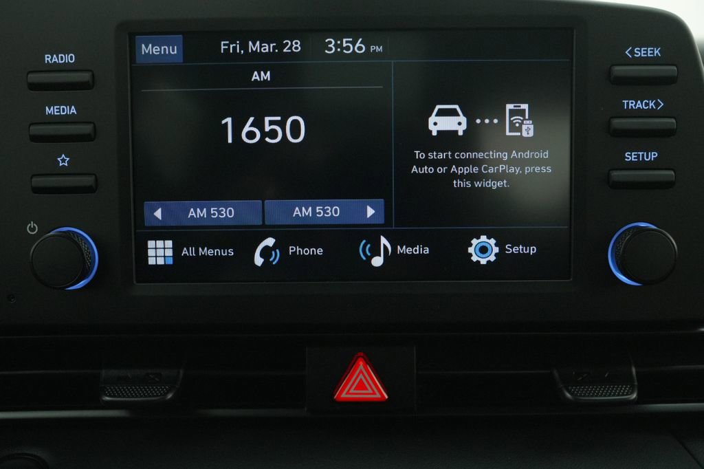 Certified 2025 Hyundai Elantra Sport image 34