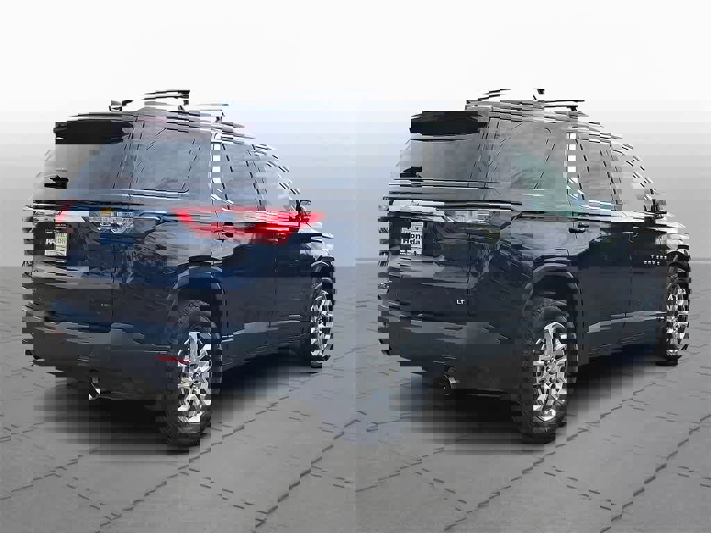 Used 2020 Chevrolet Traverse LT w/ Driver Confidence II Package image 22