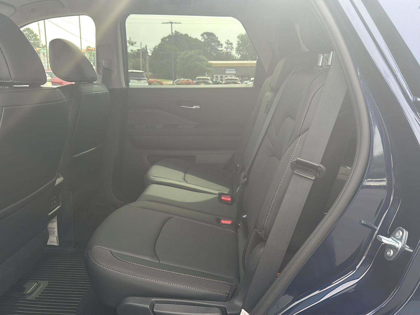 New 2026 Nissan Pathfinder SL FWD image 31