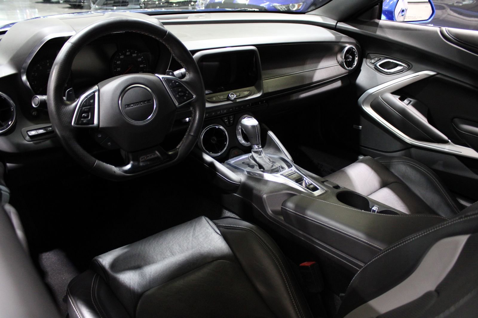 Used 2017 Chevrolet Camaro LT image 18