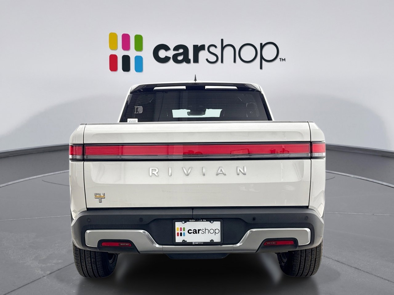 Used 2022 Rivian R1T Adventure image 4