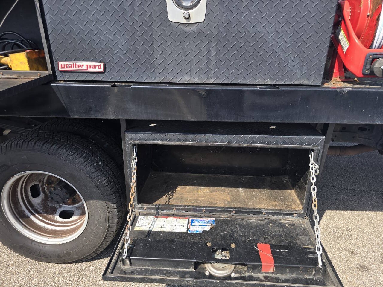 Used 2018 Ford F350 XL w/ Power Equipment Group RWD image 31