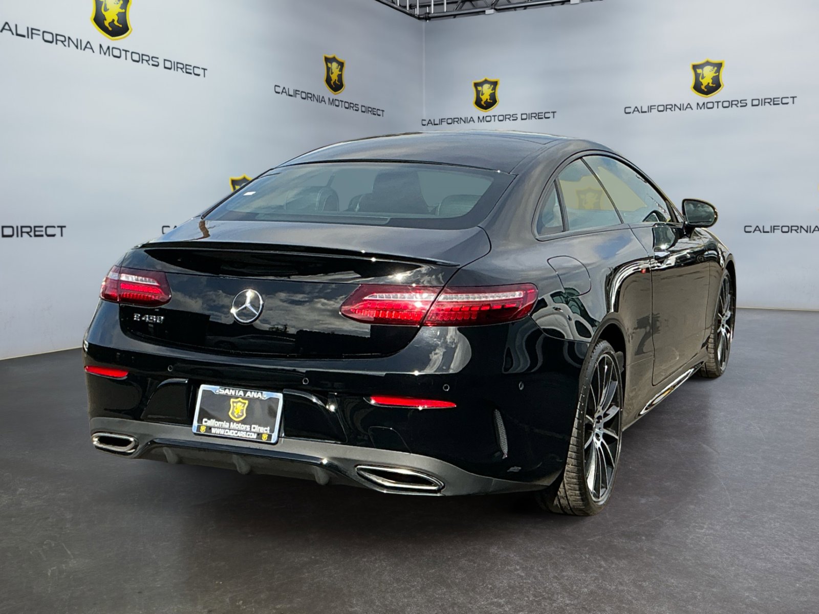Used 2023 Mercedes-Benz E 450 Coupe image 5