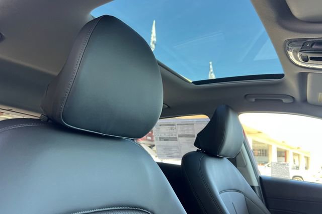 New 2026 Hyundai Kona Limited FWD image 17