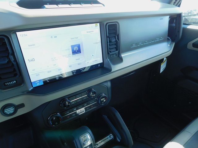 New 2025 Ford Bronco Big Bend w/ Black Diamond Package image 25