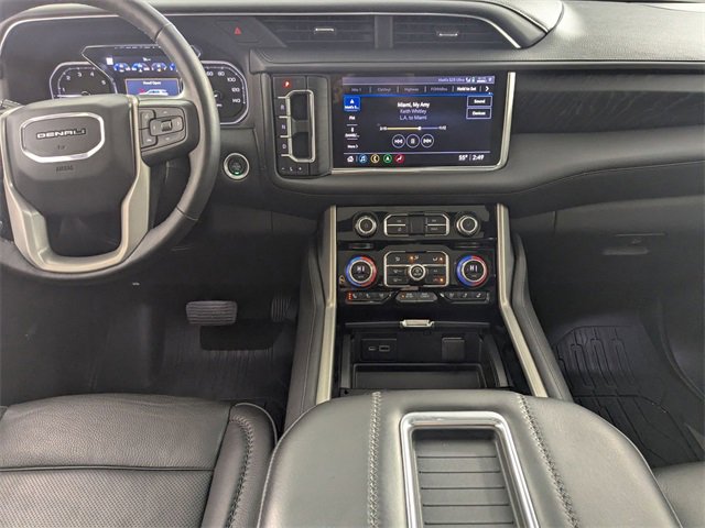 Used 2021 GMC Yukon XL Denali image 27