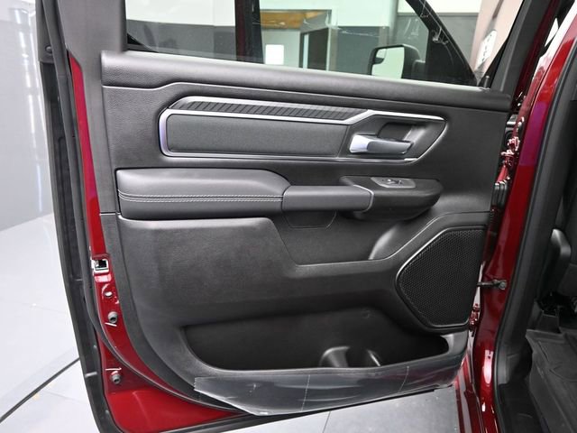 New 2026 RAM 1500 4x4 Crew Cab image 16