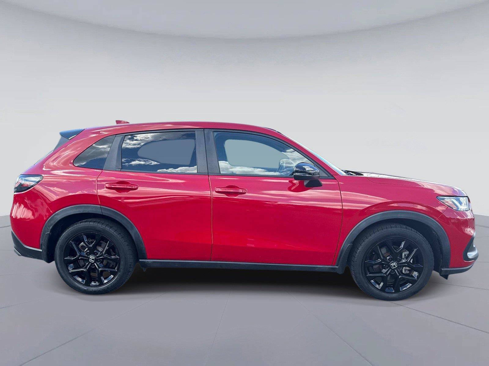 Certified 2023 Honda HR-V Sport image 2