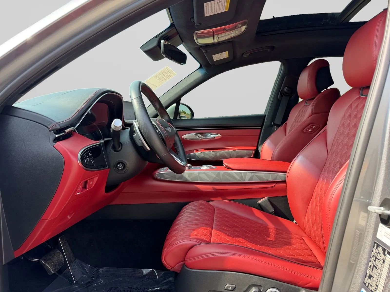 Used 2022 Genesis GV70 3.5T Sport w/ Sport Advanced Package image 17