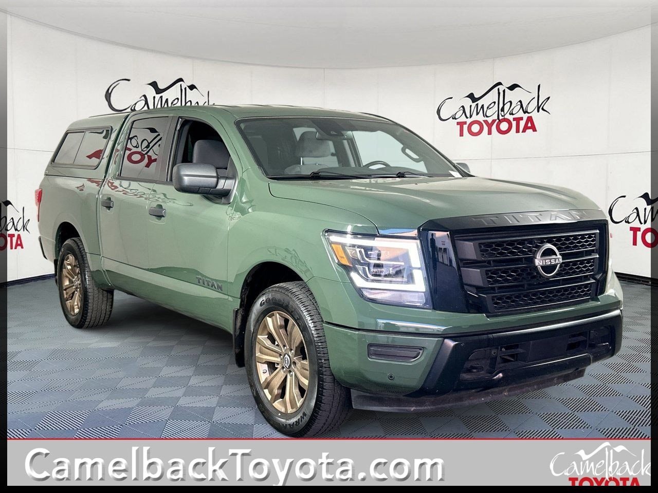 Used 2024 Nissan Titan SV w/ SV Bronze Edition Package AWD/4WD image 1