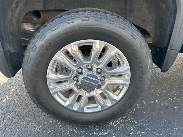 Used 2020 GMC Sierra 2500 Denali w/ Denali Ultimate Package AWD/4WD image 19