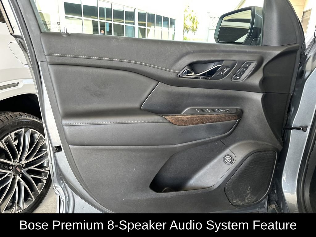 Used 2021 GMC Acadia Denali w/ Denali Ultimate Package image 10