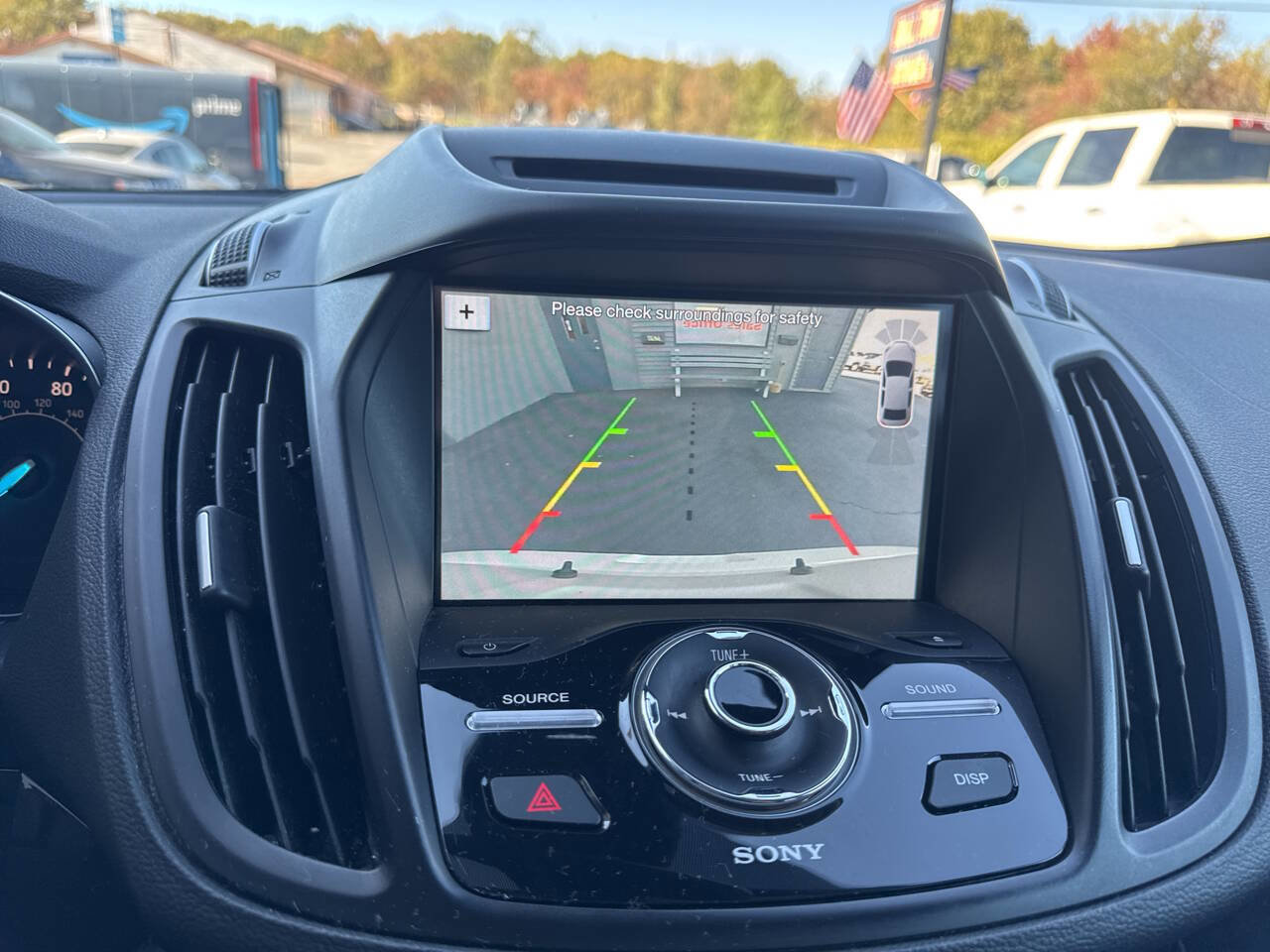 Used 2018 Ford Escape Titanium w/ Ford Safe & Smart Package image 33