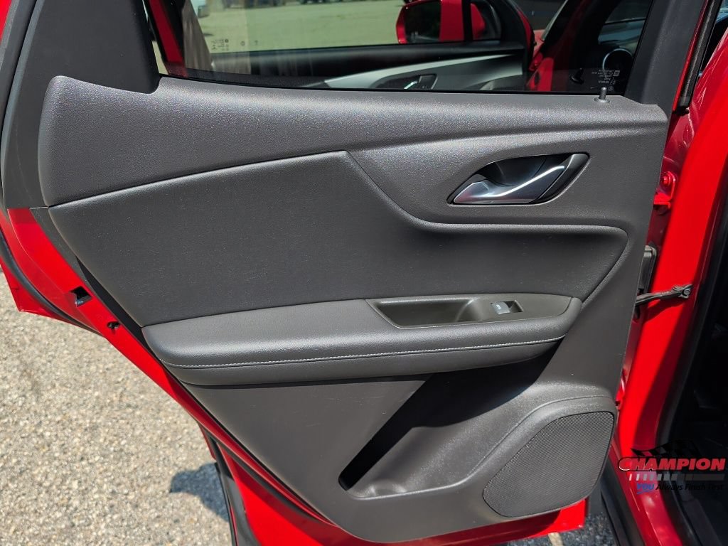 Used 2019 Chevrolet Blazer LT FWD image 15