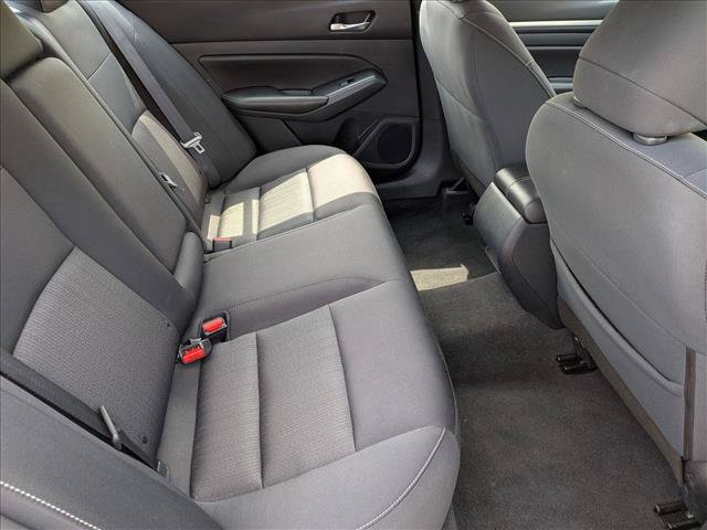 Used 2022 Nissan Altima 2.5 SV FWD image 18