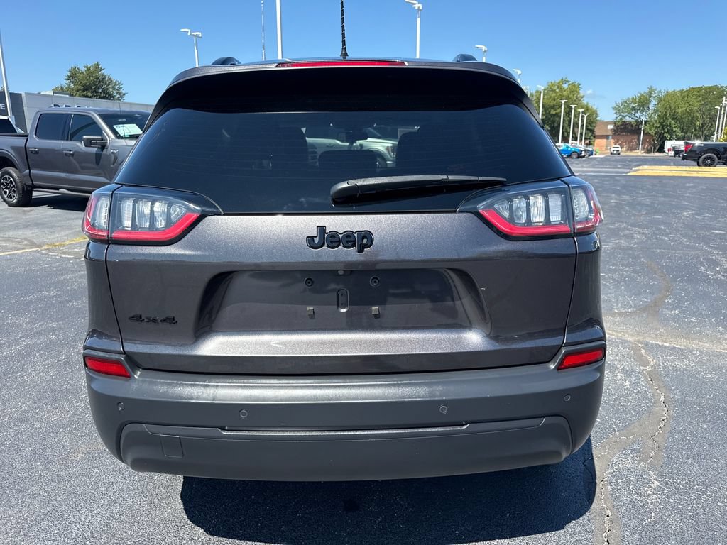 Used 2020 Jeep Cherokee Latitude Plus AWD/4WD image 8