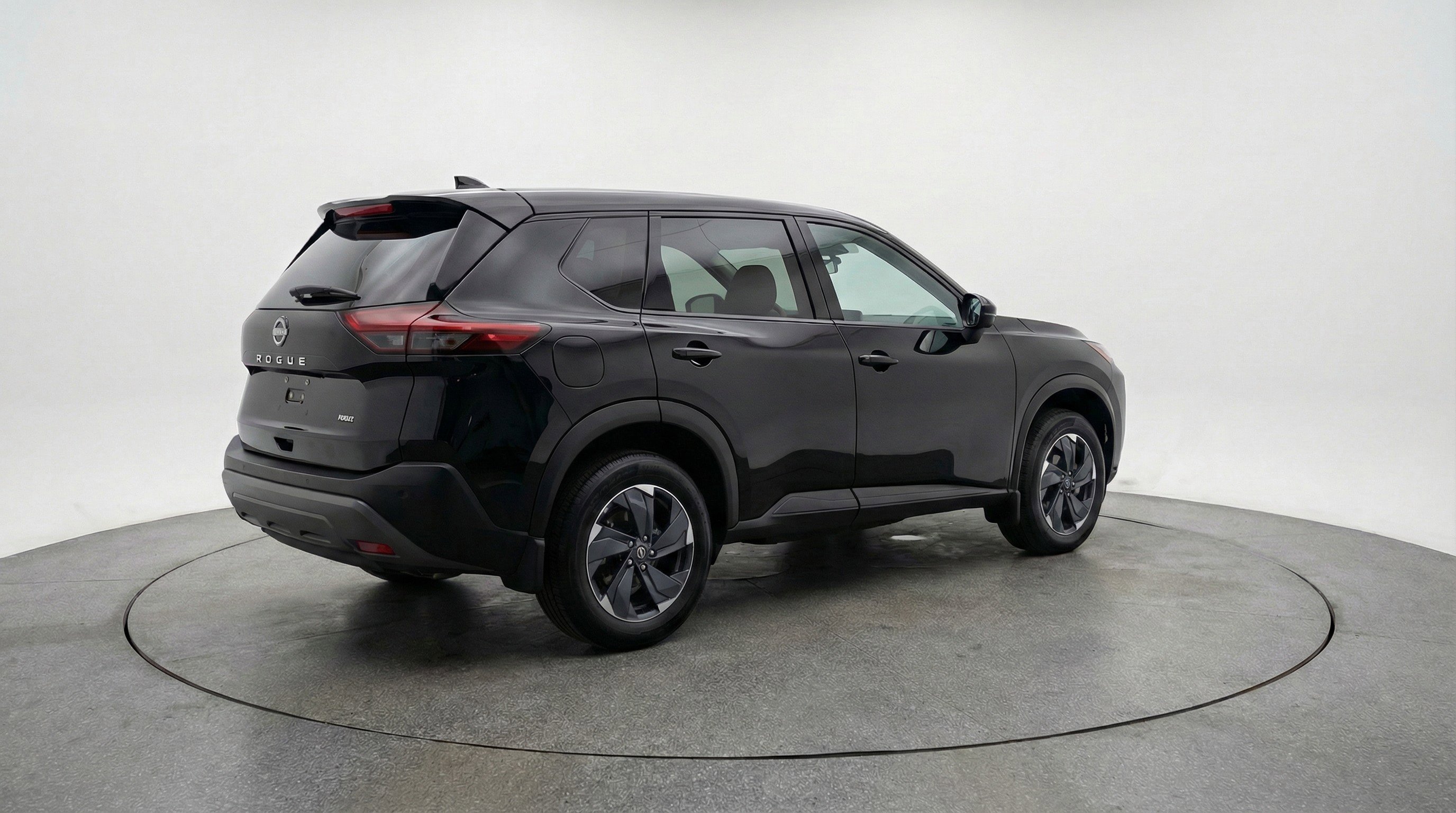 Used 2025 Nissan Rogue SV image 9