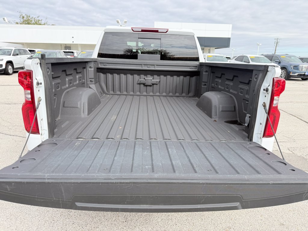 Used 2024 Chevrolet Silverado 1500 LTZ AWD/4WD image 25