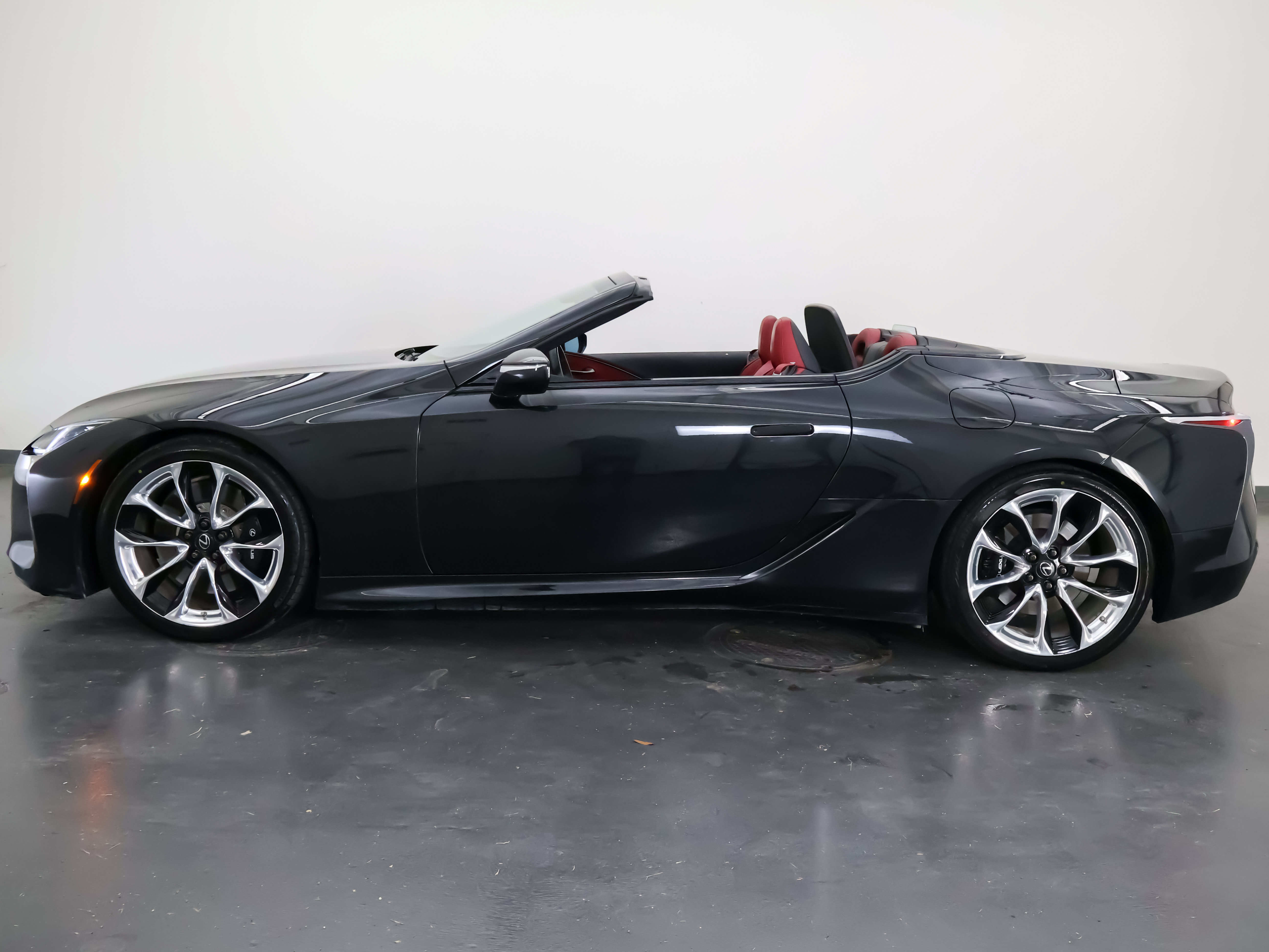Used 2021 Lexus LC 500 Convertible w/ Touring Package RWD image 7
