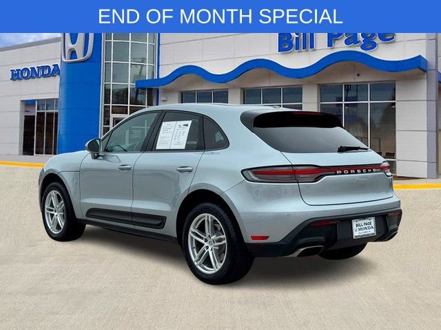 Used 2025 Porsche Macan image 6