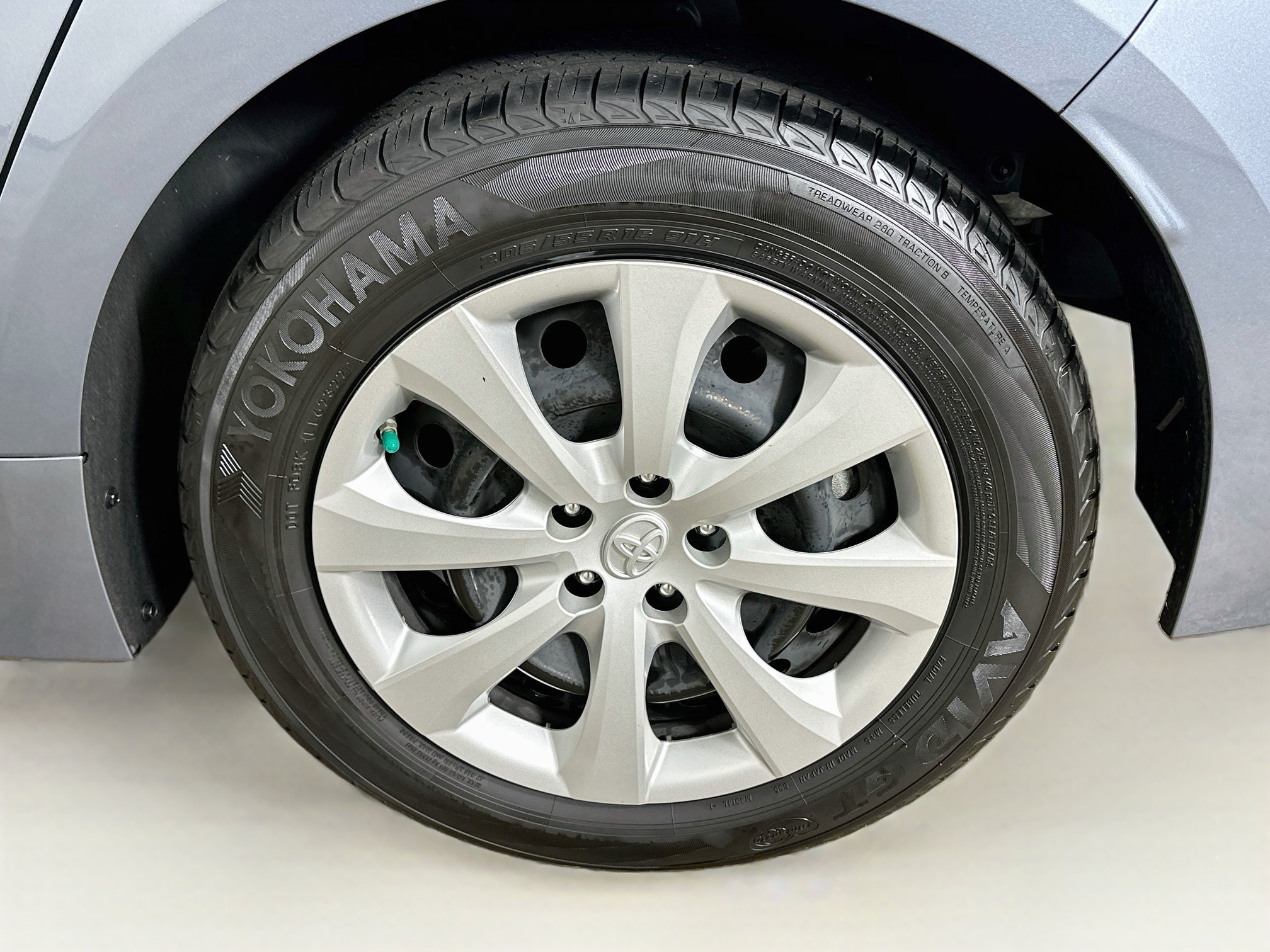Used 2022 Toyota Corolla LE FWD image 11