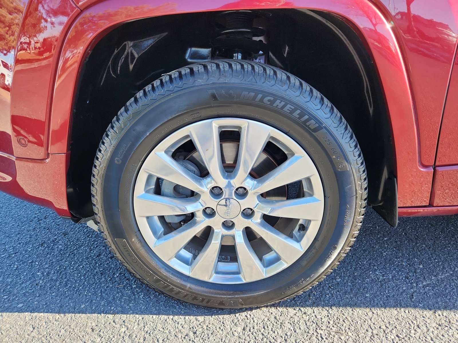 Used 2016 Jeep Cherokee Overland w/ Technology Group image 26