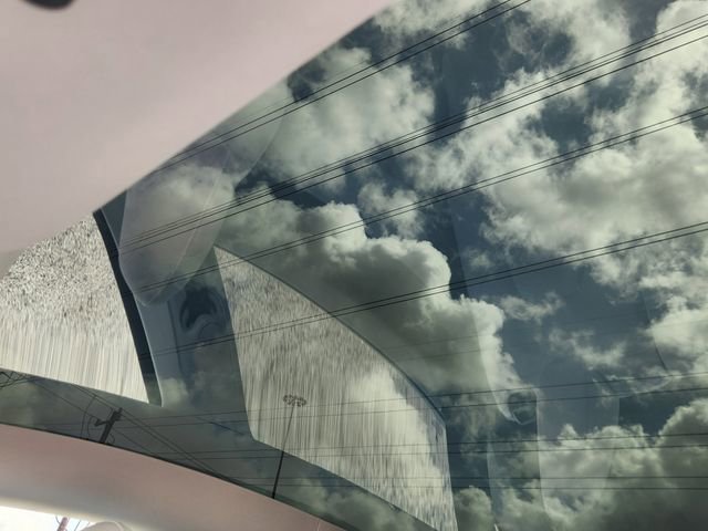 Used 2022 Tesla Model Y Performance image 25