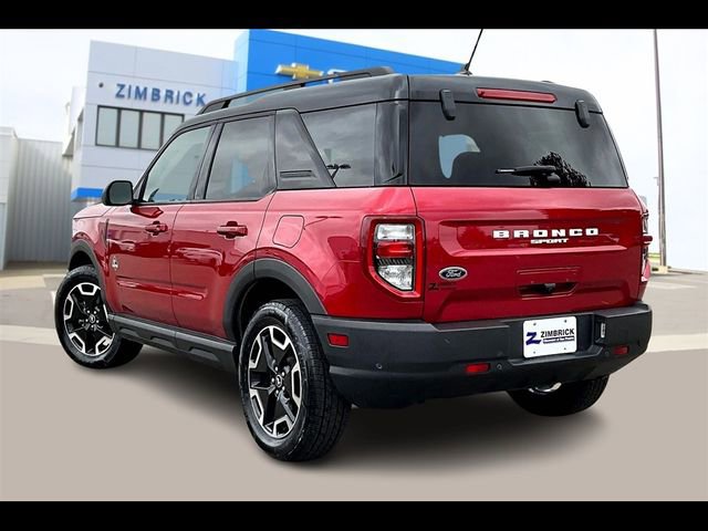 Used 2021 Ford Bronco Sport Outer Banks image 4