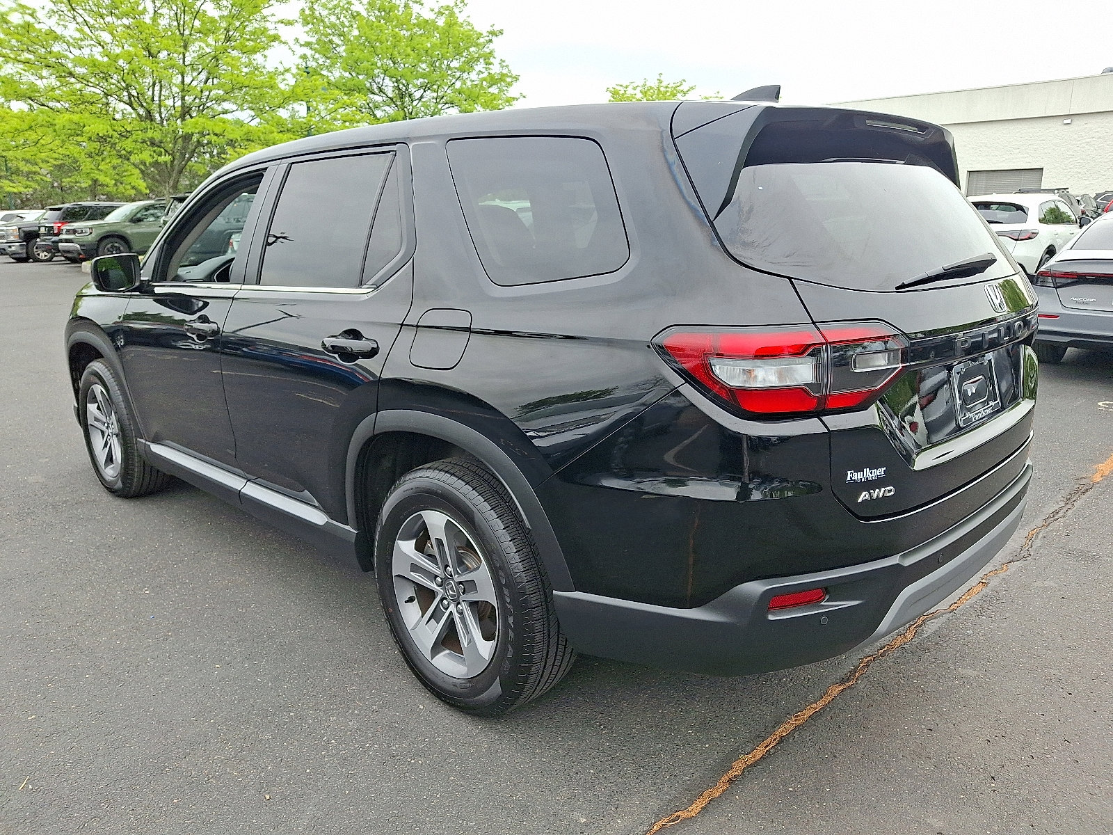 Certified 2024 Honda Pilot EX-L image 4