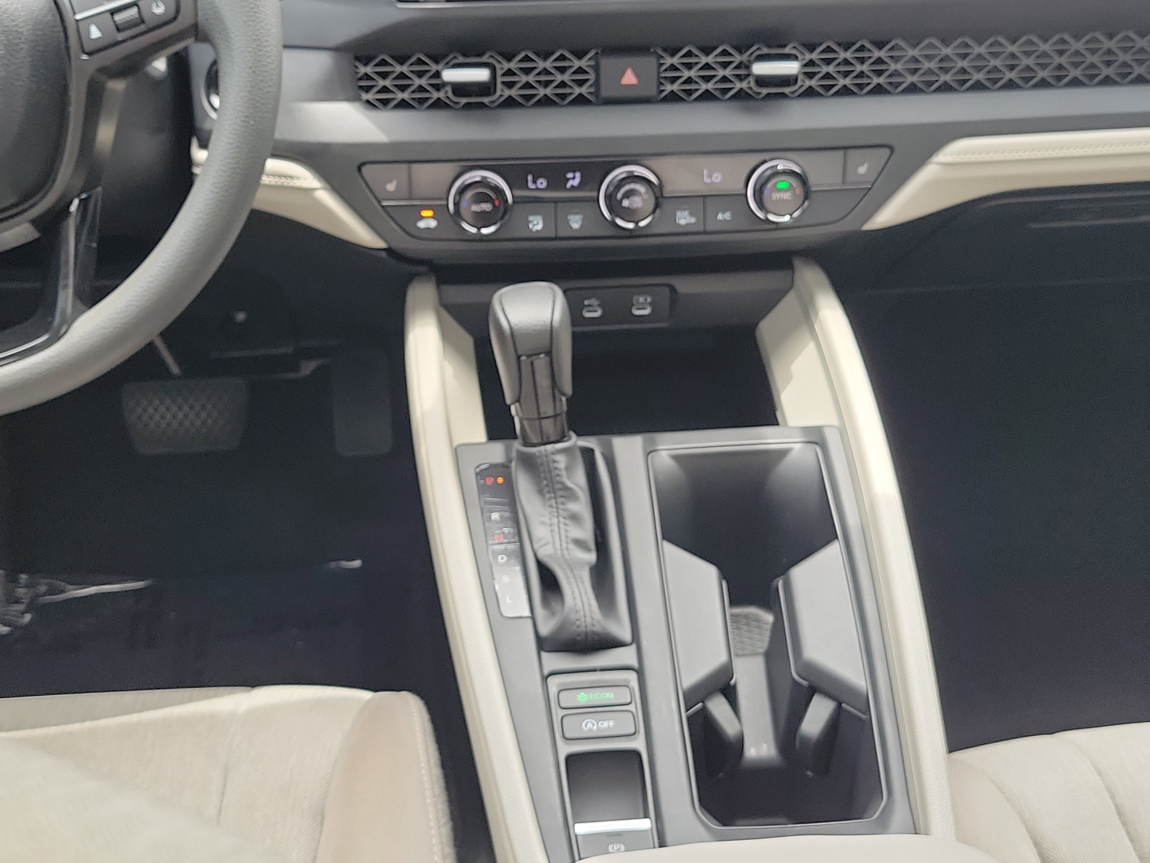 Used 2025 Honda Accord SE image 22