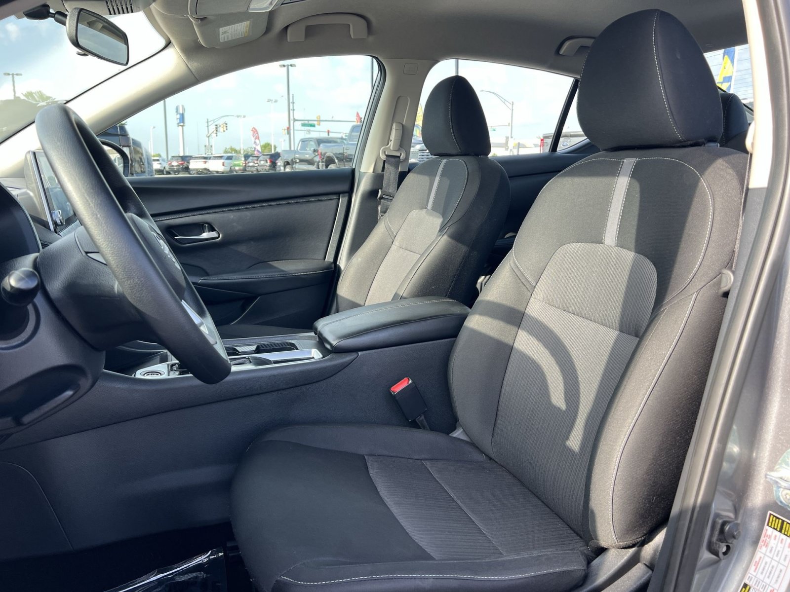 Used 2025 Nissan Sentra SV w/ Trunk Package FWD image 13