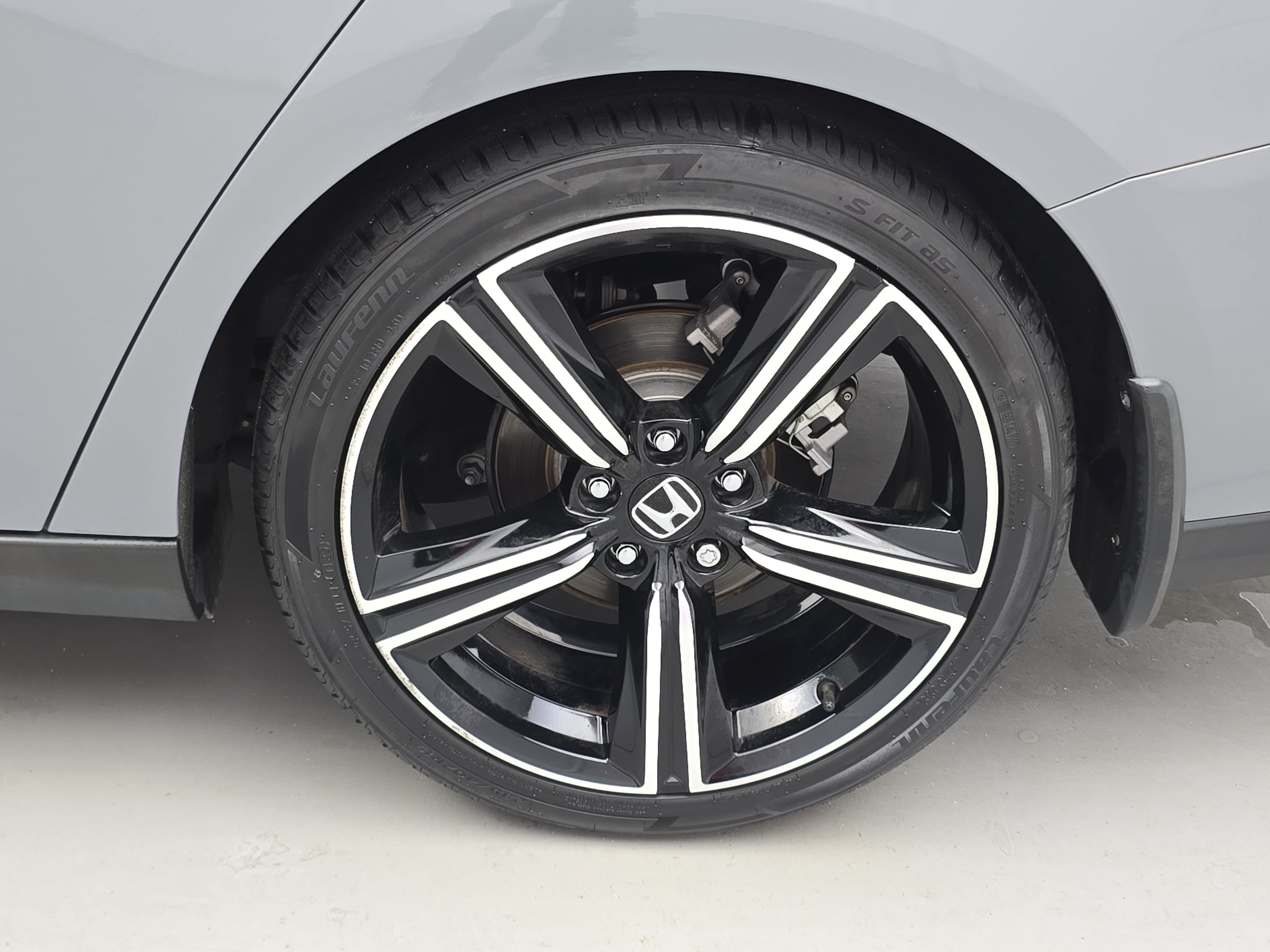 Used 2023 Honda Accord Sport image 31