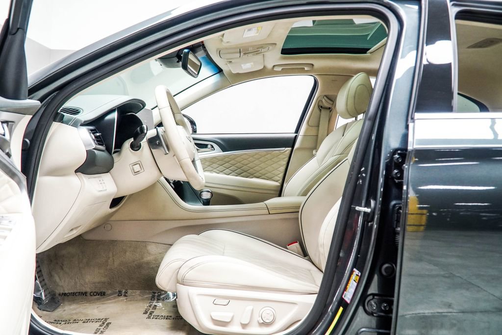 Used 2019 Genesis G70 3.3T Design image 45