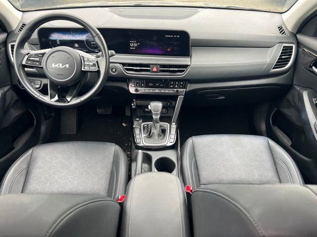 Certified 2024 Kia Seltos EX AWD/4WD image 12