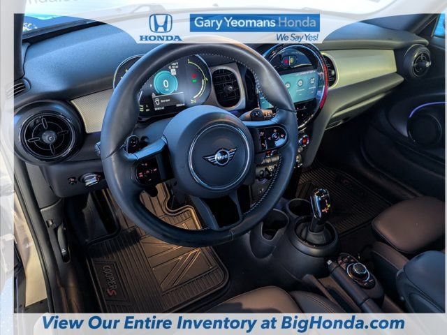 Used 2023 MINI Cooper S FWD image 11