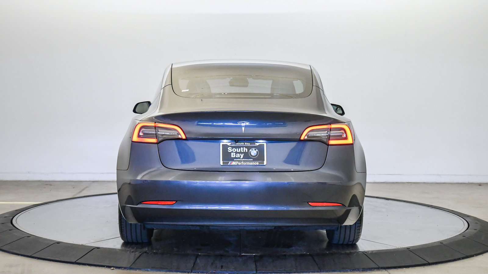 Used 2021 Tesla Model 3 Standard Range Plus RWD image 3