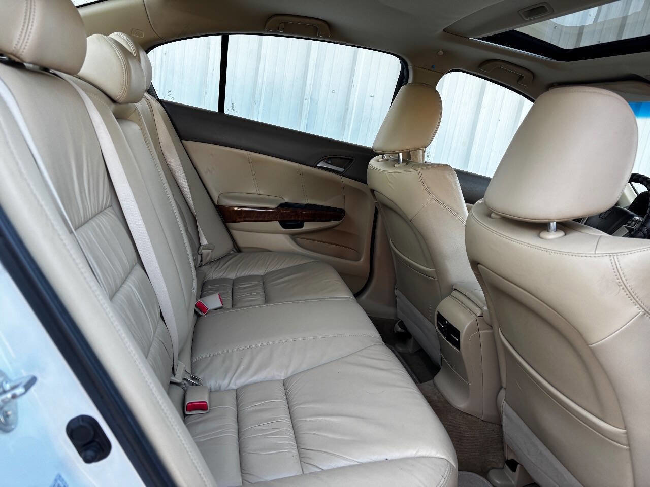 Used 2010 Honda Accord EX-L image 40