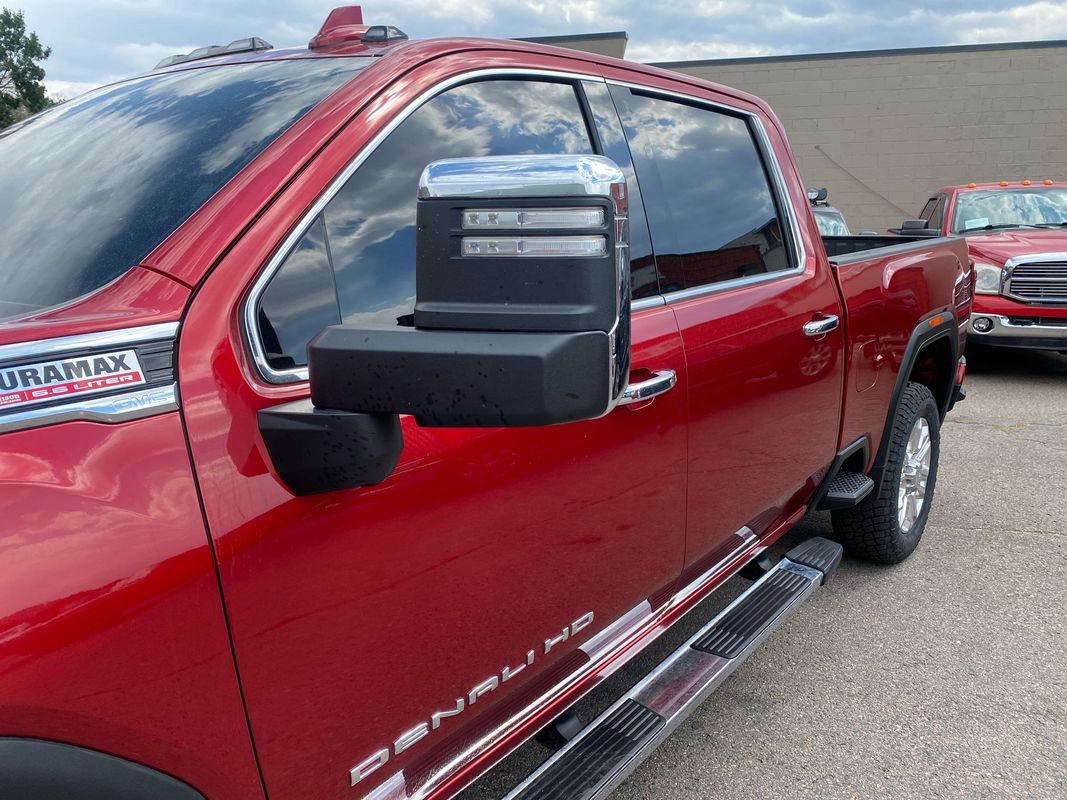 Used 2022 GMC Sierra 2500 Denali w/ Denali Ultimate Package image 9