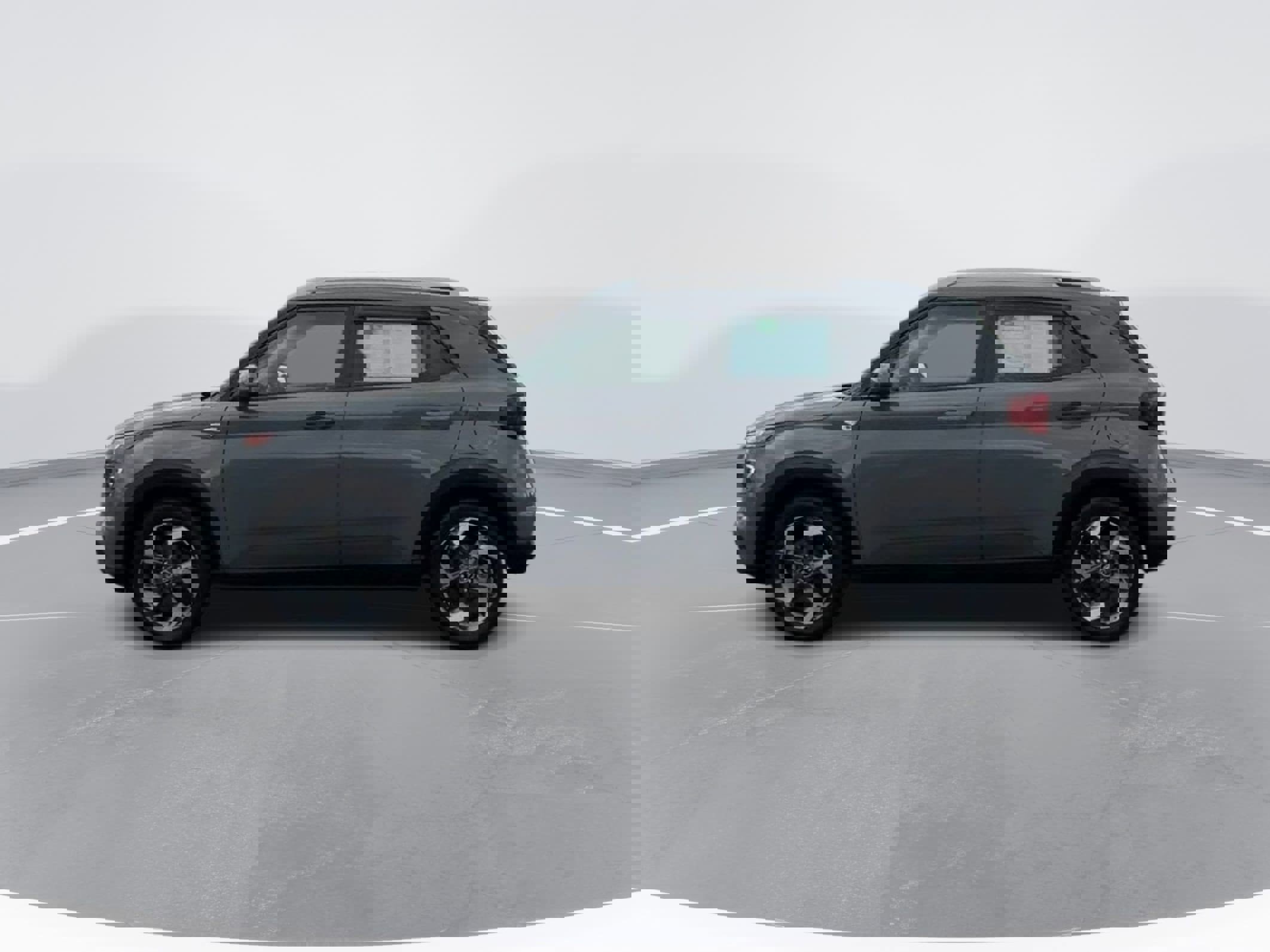 Used 2021 Hyundai Venue SEL image 4