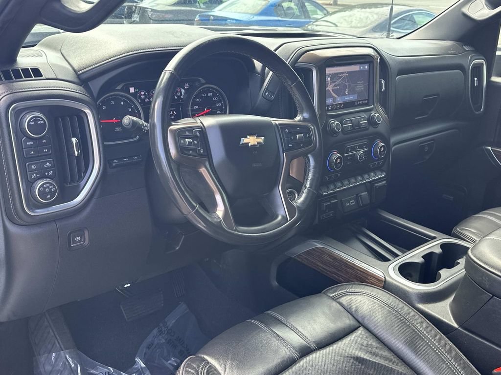 Used 2020 Chevrolet Silverado 2500 High Country AWD/4WD image 2