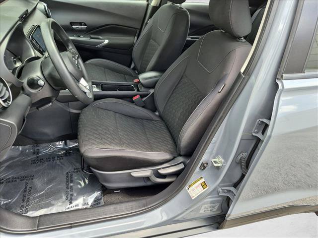 Used 2021 Nissan Kicks SV FWD image 15