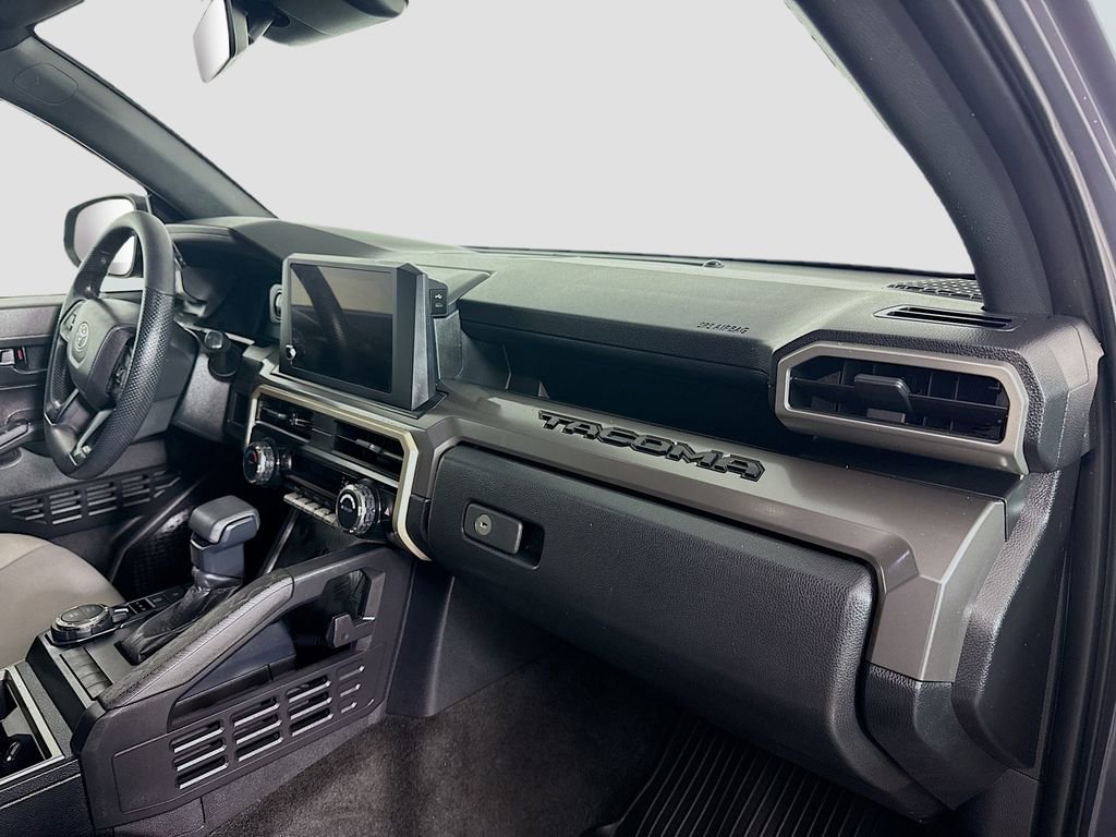 Certified 2024 Toyota Tacoma SR5 image 19