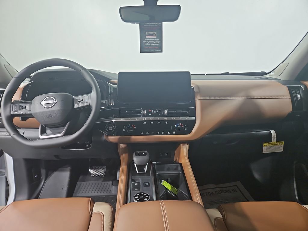 New 2026 Nissan Pathfinder Platinum w/ Cargo Package AWD/4WD image 17