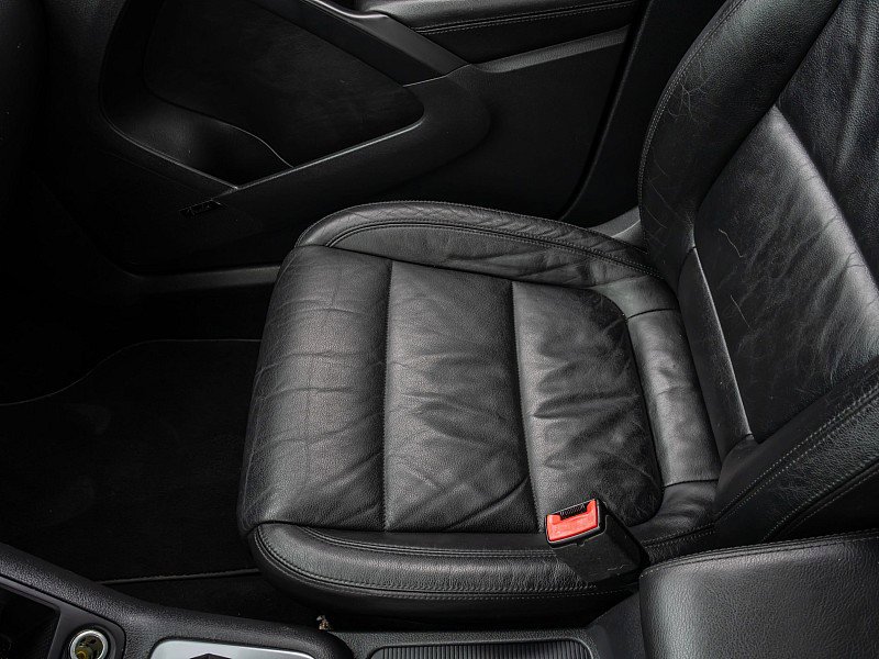 Used 2016 Volkswagen Tiguan SEL image 30