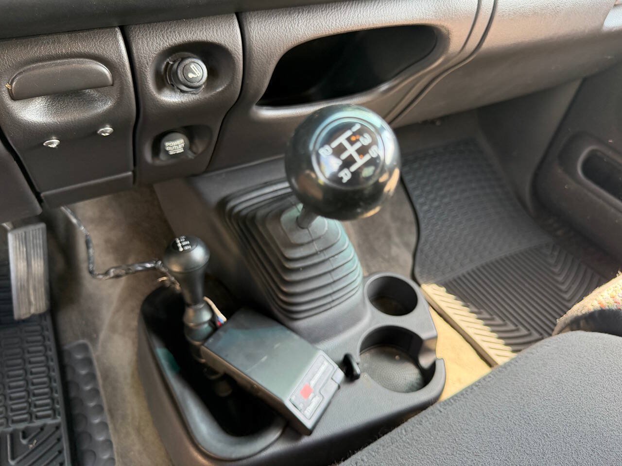 Used 2001 Dodge Ram 3500 Truck 4x4 Quad Cab image 4