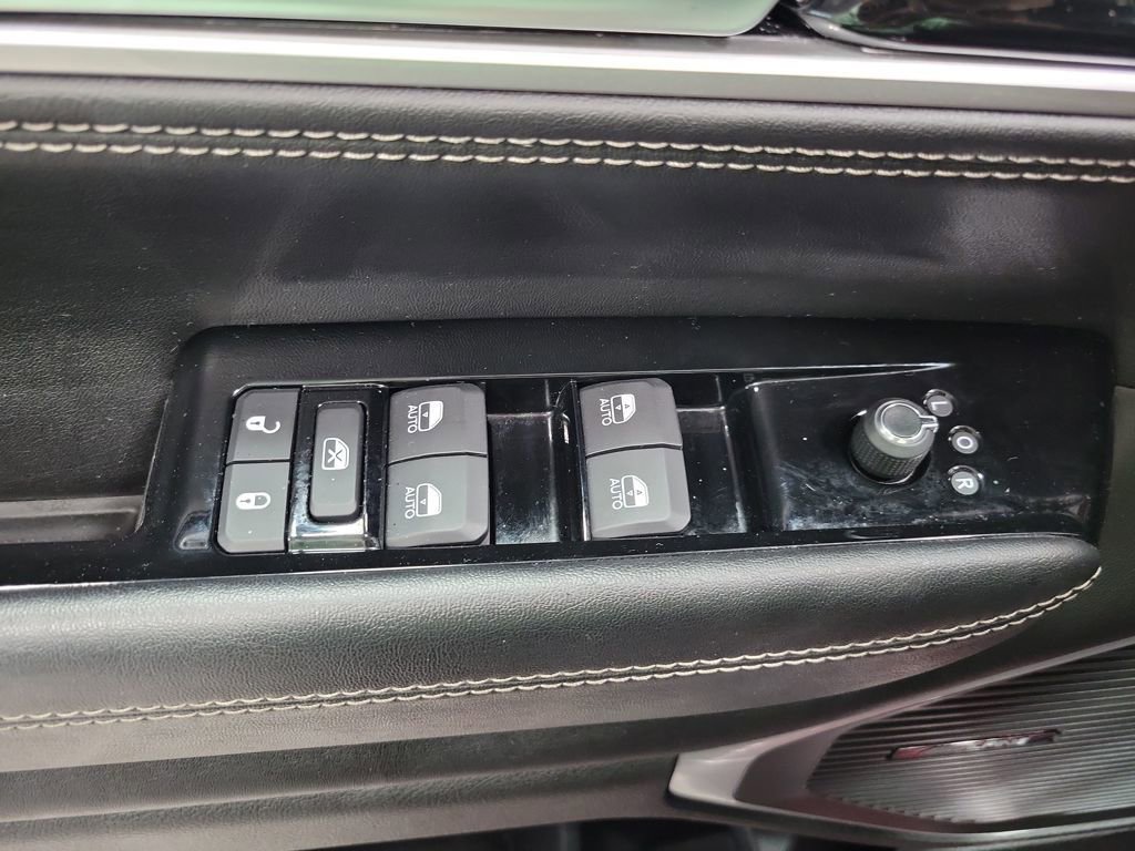 Used 2023 Jeep Wagoneer 4WD image 41