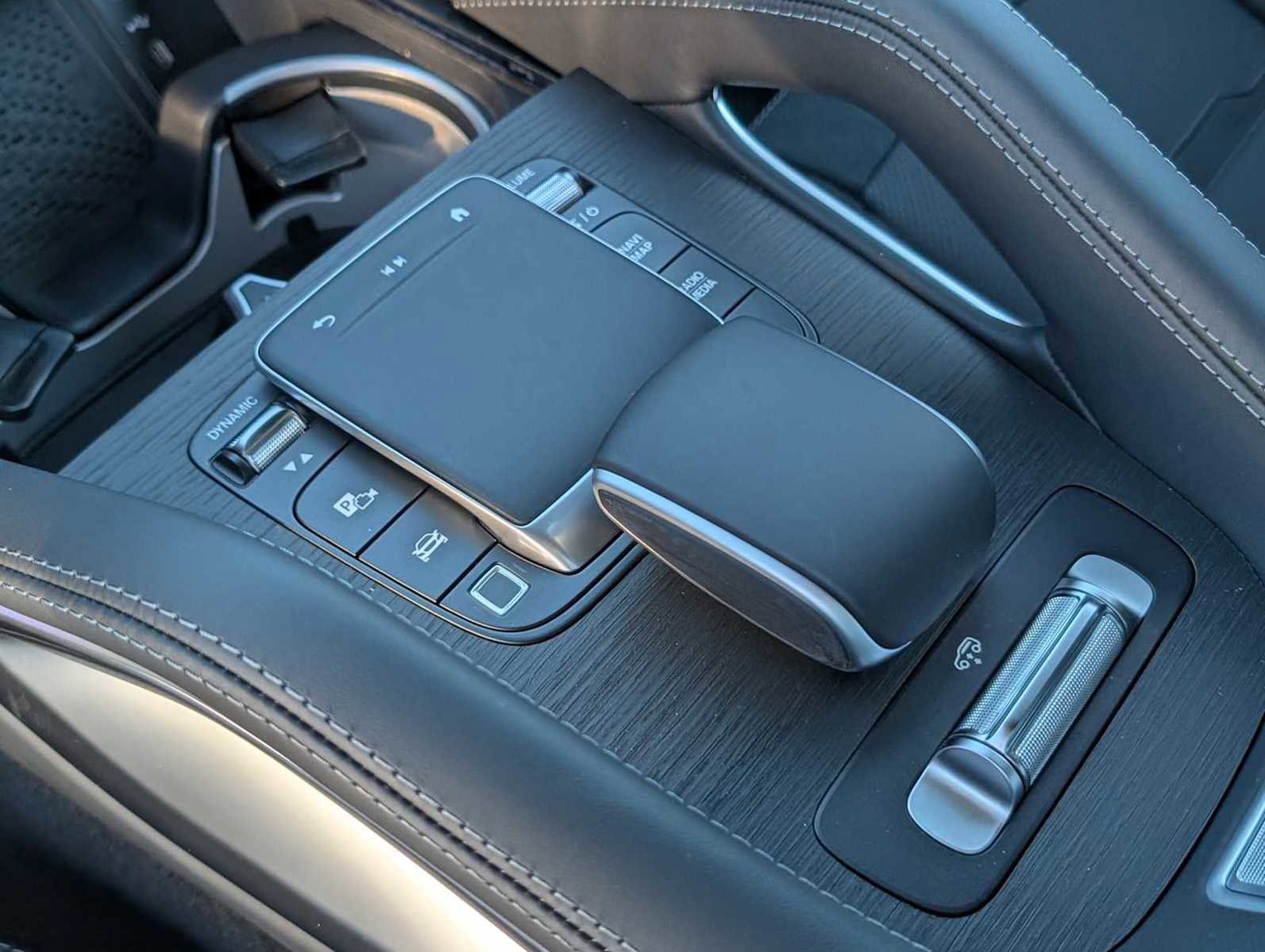 New 2026 Mercedes-Benz GLE 53 AMG 4MATIC image 15